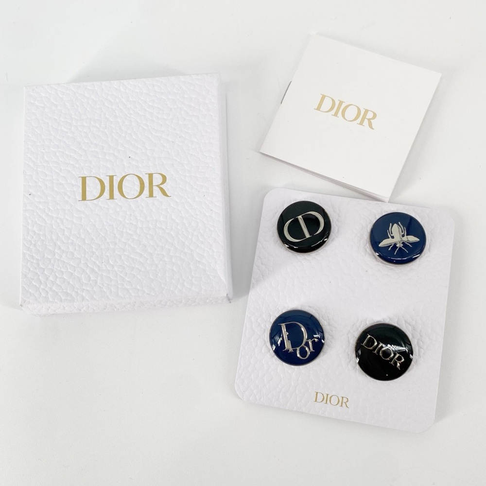 Dior Beaute Set of 4 New in Box Label Pins Brooches